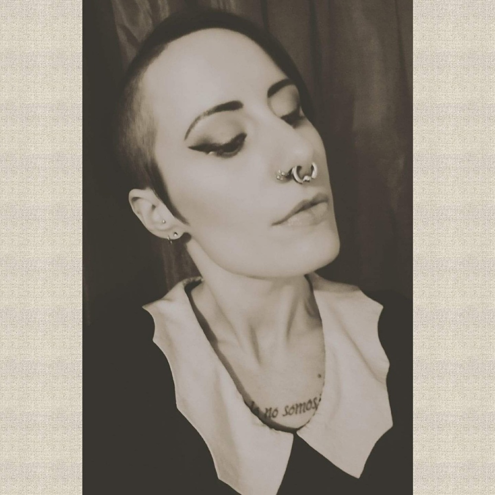 Meet your Posher, MRS. METAL